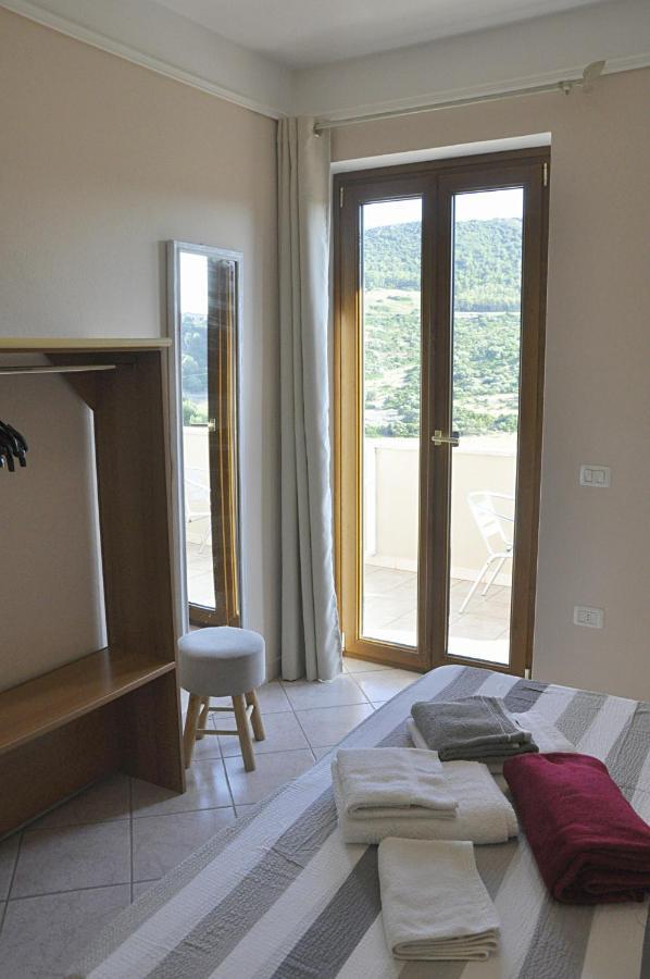 Bed & Breakfast Ajo A Casa Castelsardo Exterior foto