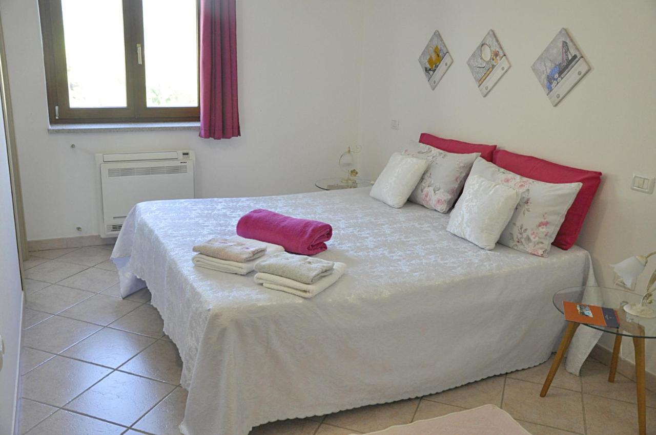 Bed & Breakfast Ajo A Casa Castelsardo Exterior foto
